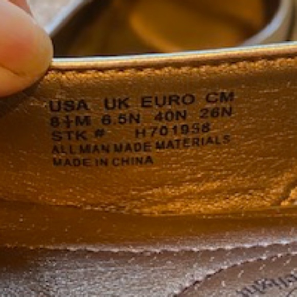 Soft Style by Hush Puppies Gold Slingback Heels with Bow – Size 8.5M - Picture 5 of 5